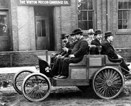 1901 Winton Multi Passenger Vehicle